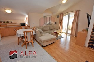 Croazia, Vodice, grazioso appartamento arredato e confortevole in vendita, due camere da letto