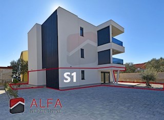 Croazia, Vodice – nuovo appartamento confortevole in vendita, piano terra, giardino, riscaldamento a pavimento