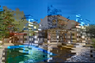 Dintorni di Parenzo, Casa indipendente con piscina e vista mare