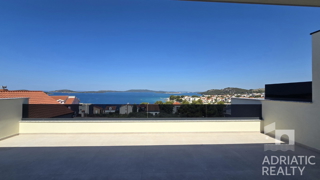 Žaborić, attico bilocale o trilocale con vista mozzafiato sul mare