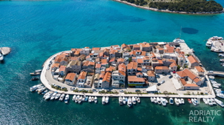 Casa in pietra a Tribunj - unione di tradizione, comfort e stile di vita mediterraneo