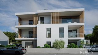 Vodice, appartamento trilocale con terrazza sul tetto in nuova costruzione, 131,5 m2