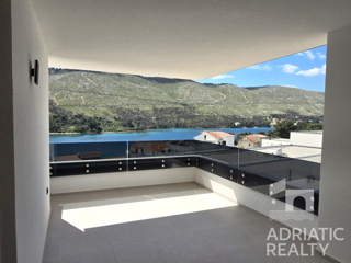 Grebaštica, attico con splendida vista sul mare, 4 camere da letto, 121,90 m2