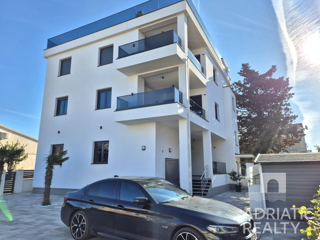 Srima, bilocale + monolocale a 50 m dalla spiaggia