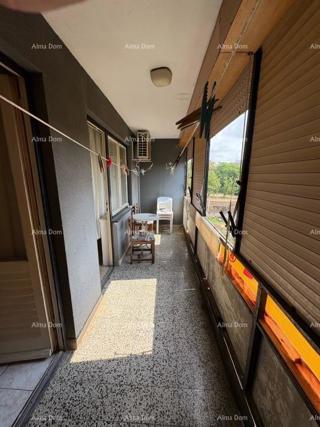 In vendita bilocale – Veruda, Pola (80 m²)