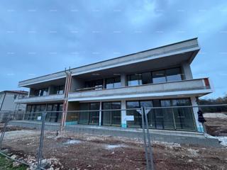 Vendita - Appartamento in costruzione con giardino e posto auto, vicino al villaggio di Rovigno!