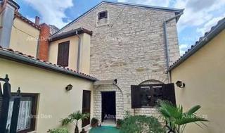 Casa con vista mare a Buje