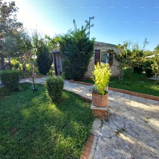 MEDULIN – AUTENTICA CASA ISTRIANA (KAŽUN) CON GIARDINO, A 600 M DAL MARE