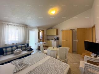 MEDULIN! Appartamento studio al secondo piano di un edificio in condominio.