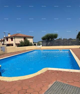 Appartamento di 2 locali in vendita, VABRIGA, 68 m2, con piscina