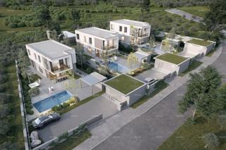 POMER - Terreno edificabile in vendita vicino al mare / progetto per 3 ville di lusso