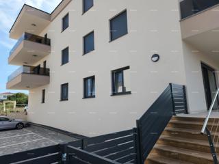 Lussuoso appartamento in nuova costruzione con piscina--Banjole, Volme!