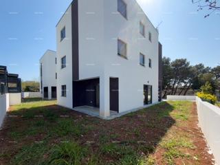 Piano terra con grande giardino!