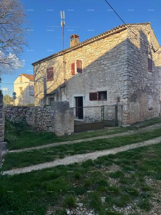Casa in pietra Šišan