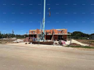 Nuovo progetto, Barbariga! Appartamento con giardino e parcheggio a 500 m dal mare