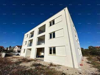 Vendita appartamento, Poreč. Completamente arredato.