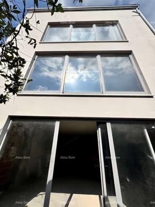 In vendita casa in fase rohbau con vista panoramica – Galižana, Istria