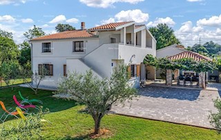 Casa in vendita a Medolino