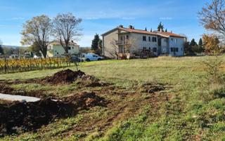 Terreno edificabile, 801 m2, con permesso di costruzione definitivo, Kršan