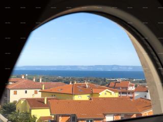 Vendiamo un appartamento con vista mare!
