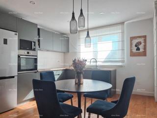 In vendita appartamento completamente arredato a Žbandaj.