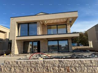 Vendita di una splendida villa con piscina, Umag A2