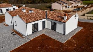 BARBAN, KOŽLJANI - Nuova costruzione / Duplex, parte destra. Luogo ecologico