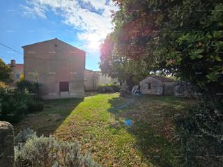 Vendita di una casa in pietra da ristrutturare, Šišan!