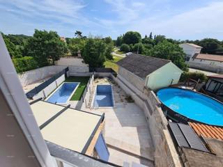 Ristrutturata casa in pietra con piscina – tranquillo villaggio vicino a Svetvinčenat