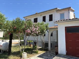 VALBANDON - Casa con due appartamenti - ideale per la vita familiare o per investimento
