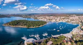 Medulin, villa indipendente con più unità abitative – vicinanza al mare