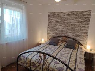 Medulin, Burle, appartamento a 50 m dal mare con vista!