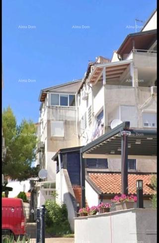 Appartamento in vendita a Barbariga – prima fila sul mare