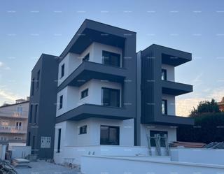 Vendita di un appartamento con piscina in un nuovo edificio residenziale, Premantura! Community Verified icon (102)