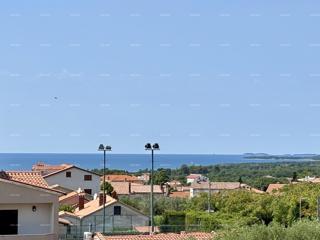 PEROJ – Appartamento moderno con vista mare — solo 800 m dalla spiaggia