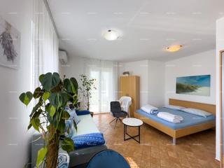 Vendiamo monolocale con posto auto, in ottima posizione a Medulin!