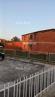 Casa in vendita nella fase roh-bau. Pomer.