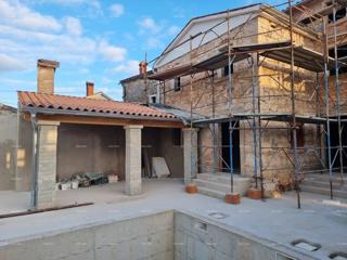 In vendita casa in ristrutturazione – Žminj