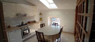 Vendo appartamento nel centro di Pola