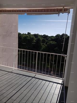 Vendita - appartamento con vista mare - a due minuti dalla passeggiata Lungomare, Pola!