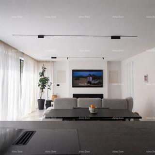 In vendita casa al piano terra in una zona tranquilla di Labin