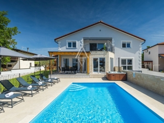 Bella casa con piscina e vista mare, Istria, Parenzo
