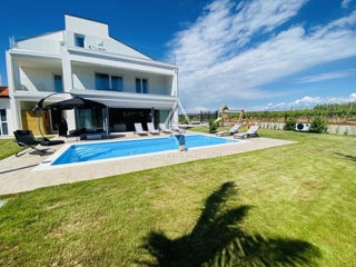 Splendida villa moderna con piscina, Istria, Parenzo