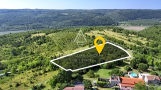 Grožnjan, Istria: Terreno con vista panoramica sulla Mirna