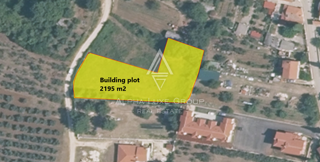 Brtonigla, Istria: Terreno edificabile a 5 km dal mare