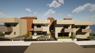 Istria, Umag: Terreno edificabile 80 m mare permesso