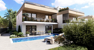 Istria, Brtonigla – Villa bifamiliare moderna con piscina e terrazza panoramica