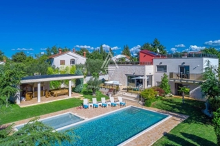 Casa moderna con ampio giardino con piscina e vista mare, Istria, Parenzo
