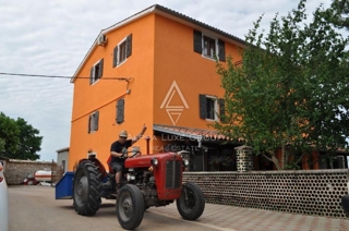 Edificio residenziale, Istria, Porec