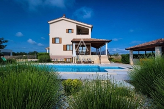 Casa fantastica con piscina, istria, svetvinčenat
